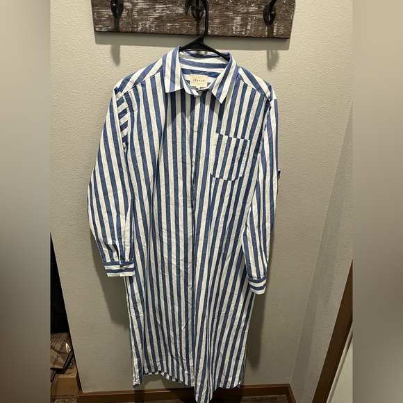 NWOT Sézane Women’s Maxine Oversized Blue & White Stripe Shirt Dress Size Small - Picture 3 of 10